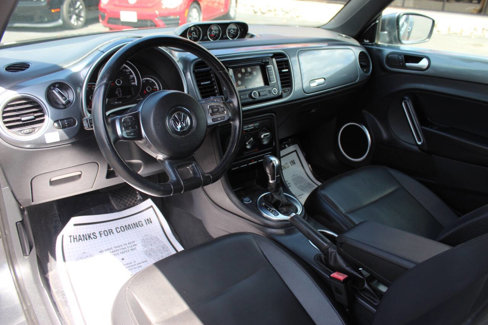 Used 2014 Volkswagen Beetle TDI image 14
