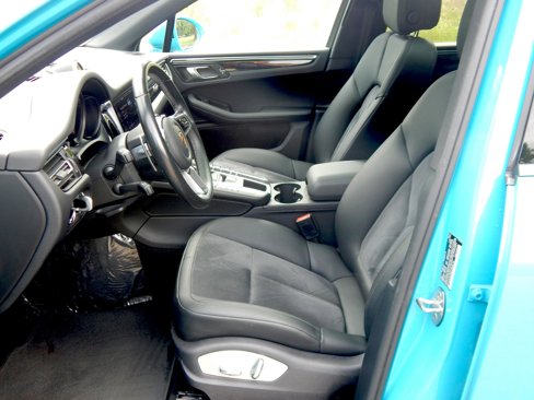 Used 2021 Porsche Macan image 12