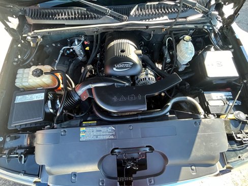 Used 2005 Chevrolet Avalanche LS w/ Onstar Plus Package image 48
