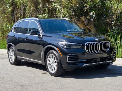 Used 2021 BMW X5 xDrive45e image 2