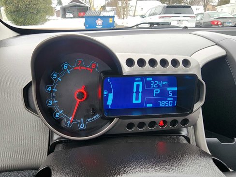 Used 2015 Chevrolet Sonic LT image 18