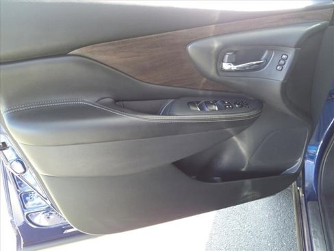 Used 2021 Nissan Murano Platinum w/ Cargo Package image 14