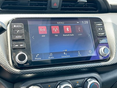 Certified 2024 Nissan Kicks SV image 13