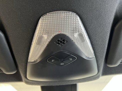 Used 2018 Toyota C-HR XLE image 19