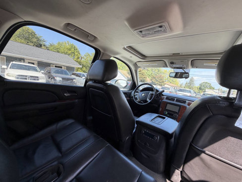 Used 2013 Chevrolet Tahoe LT image 18