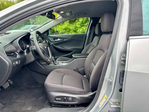 Used 2021 Chevrolet Malibu LT image 13