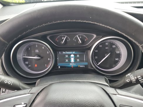 Used 2020 Buick Envision Essence image 24