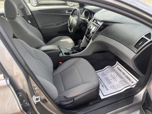 Used 2013 Hyundai Sonata GLS image 14