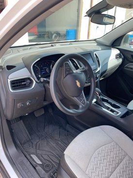 Used 2024 Chevrolet Equinox LS w/ LS Convenience Package image 7