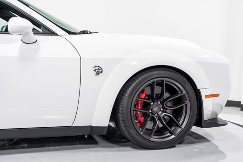 Used 2019 Dodge Challenger SRT Hellcat Redeye image 40