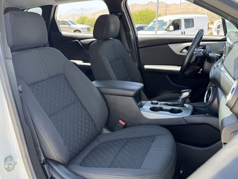 Used 2020 Chevrolet Blazer LT image 32