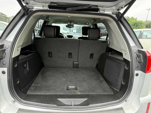 Used 2017 GMC Terrain SLT w/ Driver Alert Package I image 19