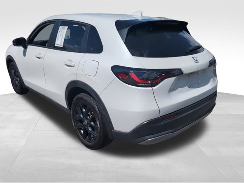 Used 2023 Honda HR-V Sport image 5