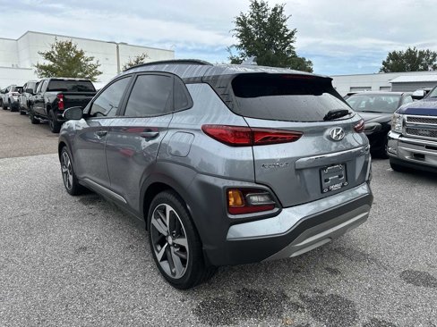 Used 2021 Hyundai Kona Limited w/ Cargo Package image 17