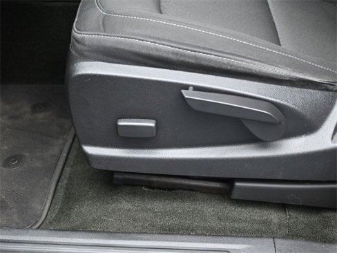 Used 2018 GMC Canyon SLE w/ SLE Convenience Package image 18