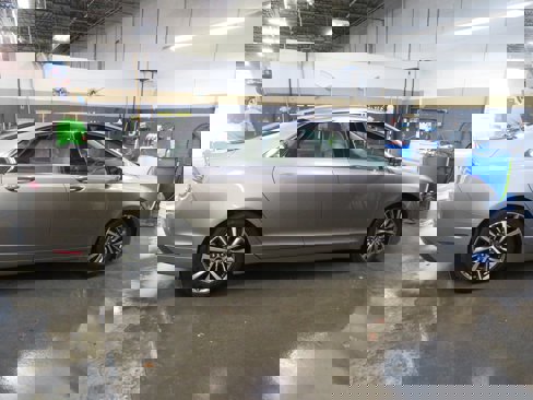 Used 2020 Lincoln MKZ w/ Convenience Package image 6