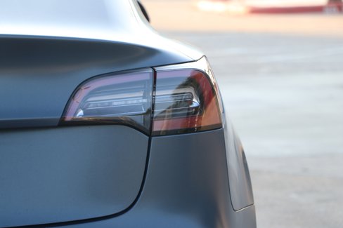 Used 2018 Tesla Model 3 Performance image 11