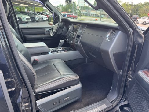 Used 2015 Ford Expedition EL Platinum image 20