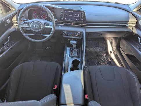 Used 2022 Hyundai Elantra SEL w/ Cargo Package image 12