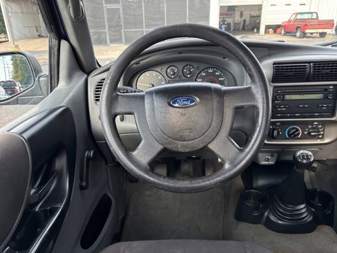 Used 2005 Ford Ranger 2WD Regular Cab image 13