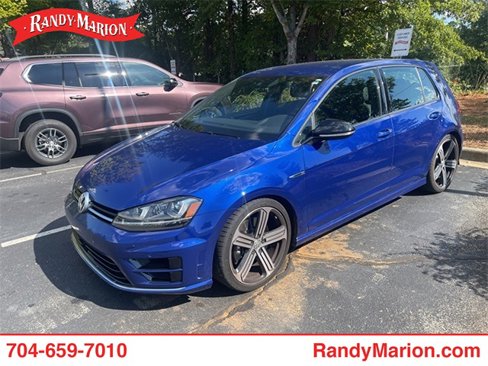 Used 2016 Volkswagen Golf 4-Door image 1