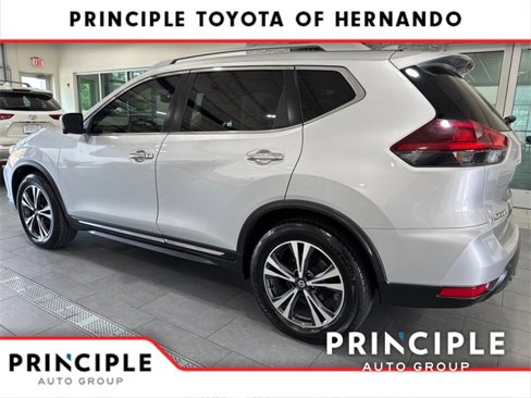 Used 2018 Nissan Rogue SL image 6