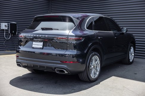 Certified 2019 Porsche Cayenne image 9
