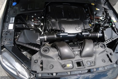 Used 2017 Jaguar XJ R-Sport image 45