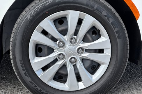 Used 2020 Kia Soul LX image 11