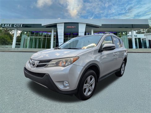 Used 2013 Toyota RAV4 XLE image 7