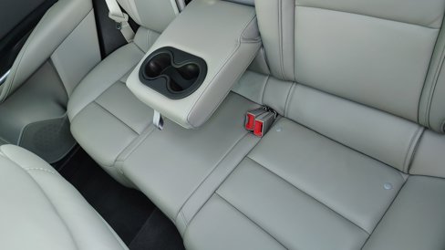 Used 2019 Cadillac XT4 Premium Luxury w/ Cold Weather Package image 28