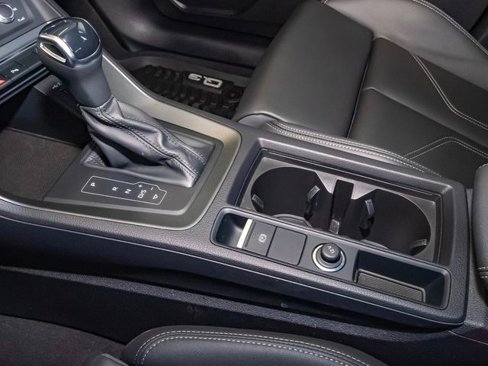 Certified 2025 Audi Q3 2.0T Premium image 30
