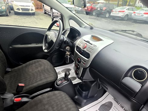 Used 2012 Mitsubishi i SE image 35