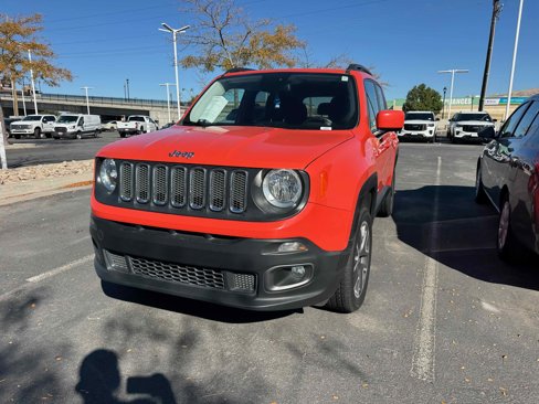 Used 2017 Jeep Renegade Latitude w/ Popular Equipment Group image 2