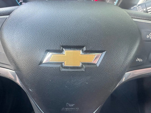 Used 2018 Chevrolet Equinox LT image 12