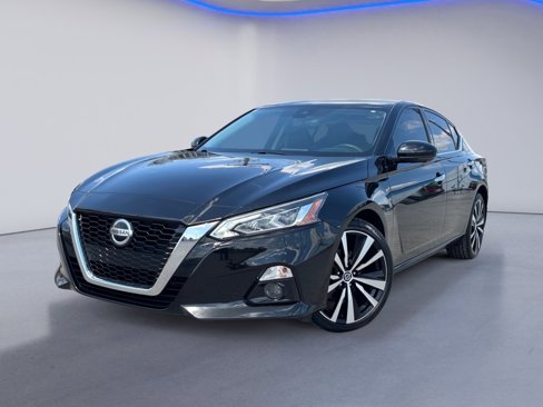 Used 2020 Nissan Altima 2.5 Platinum image 2