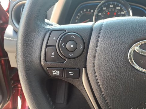 Used 2015 Toyota RAV4 Limited image 14