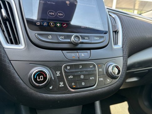 Used 2024 Chevrolet Malibu LT image 25