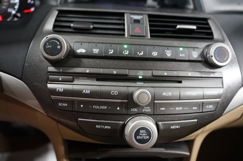 Used 2012 Honda Accord LX image 17