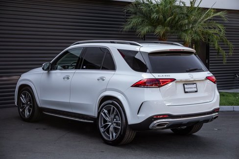 Used 2020 Mercedes-Benz GLE 580 4MATIC image 3