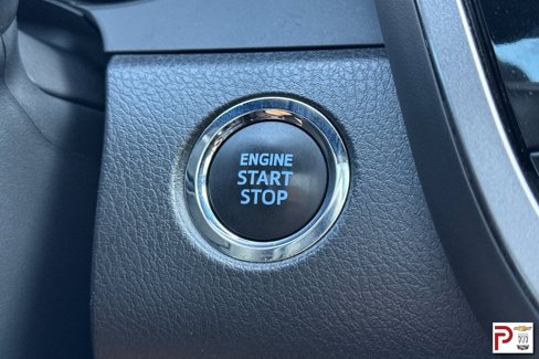 Used 2024 Toyota Camry SE image 23