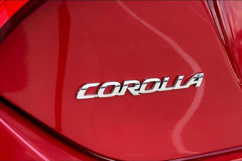 Used 2019 Toyota Corolla LE image 29