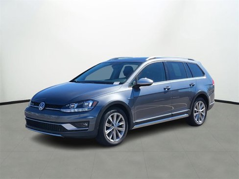 Used 2018 Volkswagen Golf Alltrack S image 1