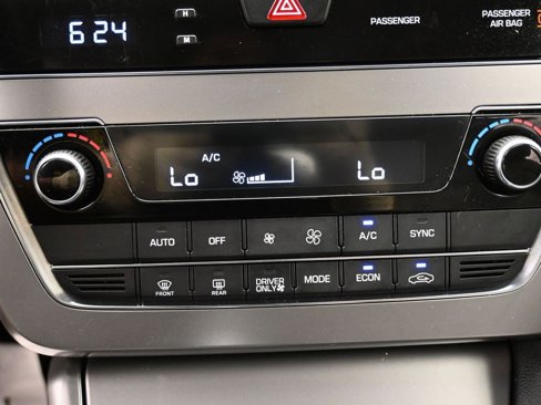 Used 2016 Hyundai Sonata SE image 23