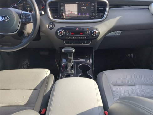 Used 2020 Kia Sorento SX image 16