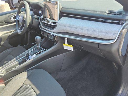 New 2025 Jeep Compass Sport image 27