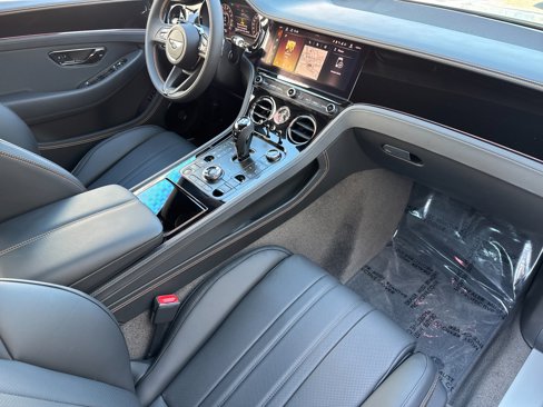New 2025 Bentley Continental GTC image 2