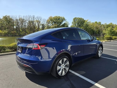 Used 2020 Tesla Model Y Long Range image 7