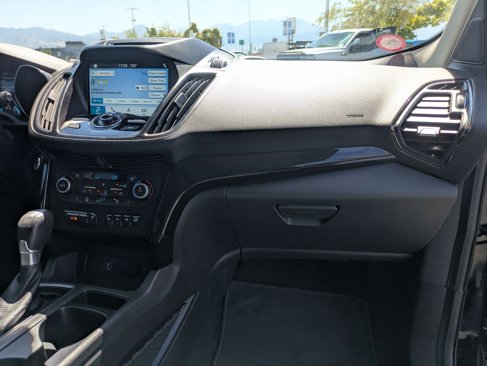 Used 2018 Ford Escape Titanium image 22