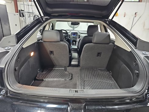 Used 2013 Chevrolet Volt Premium w/ Premium Trim Package image 13